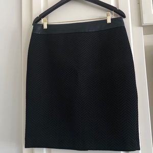 Black chevron Banana Republic pencil skirt
